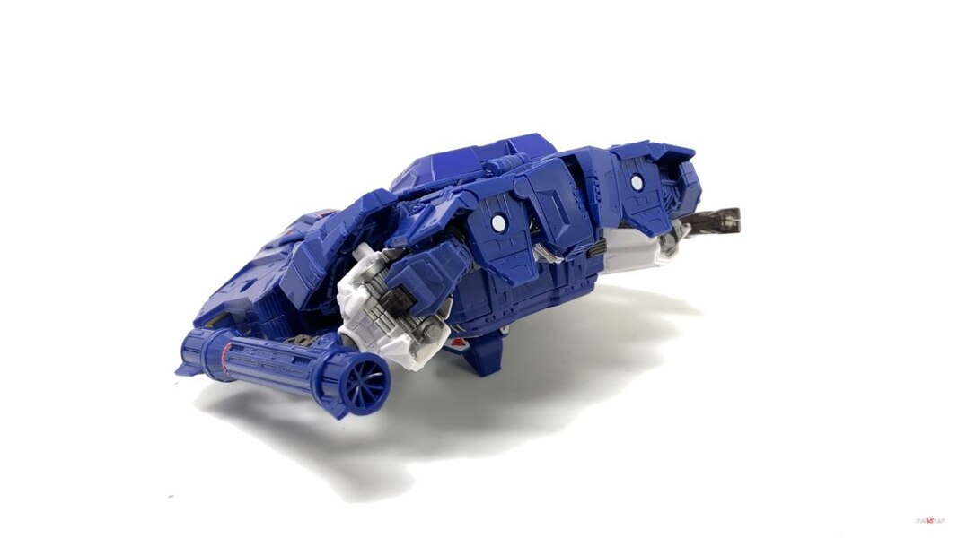 Transformers Studio Series 83 Soundwave More In Hand Image  (41 of 51)